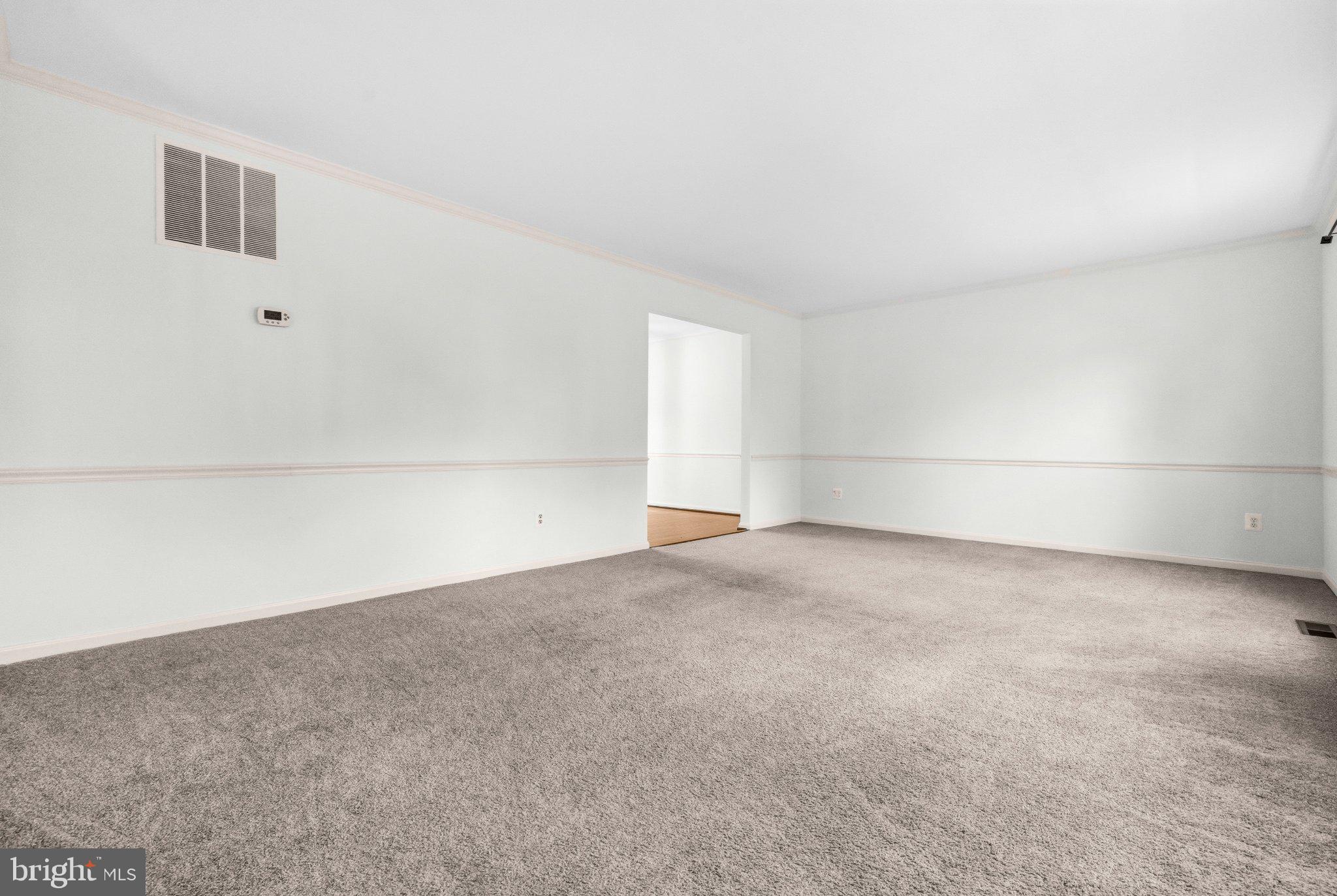 LONGWOOD KNOLLS - Residential