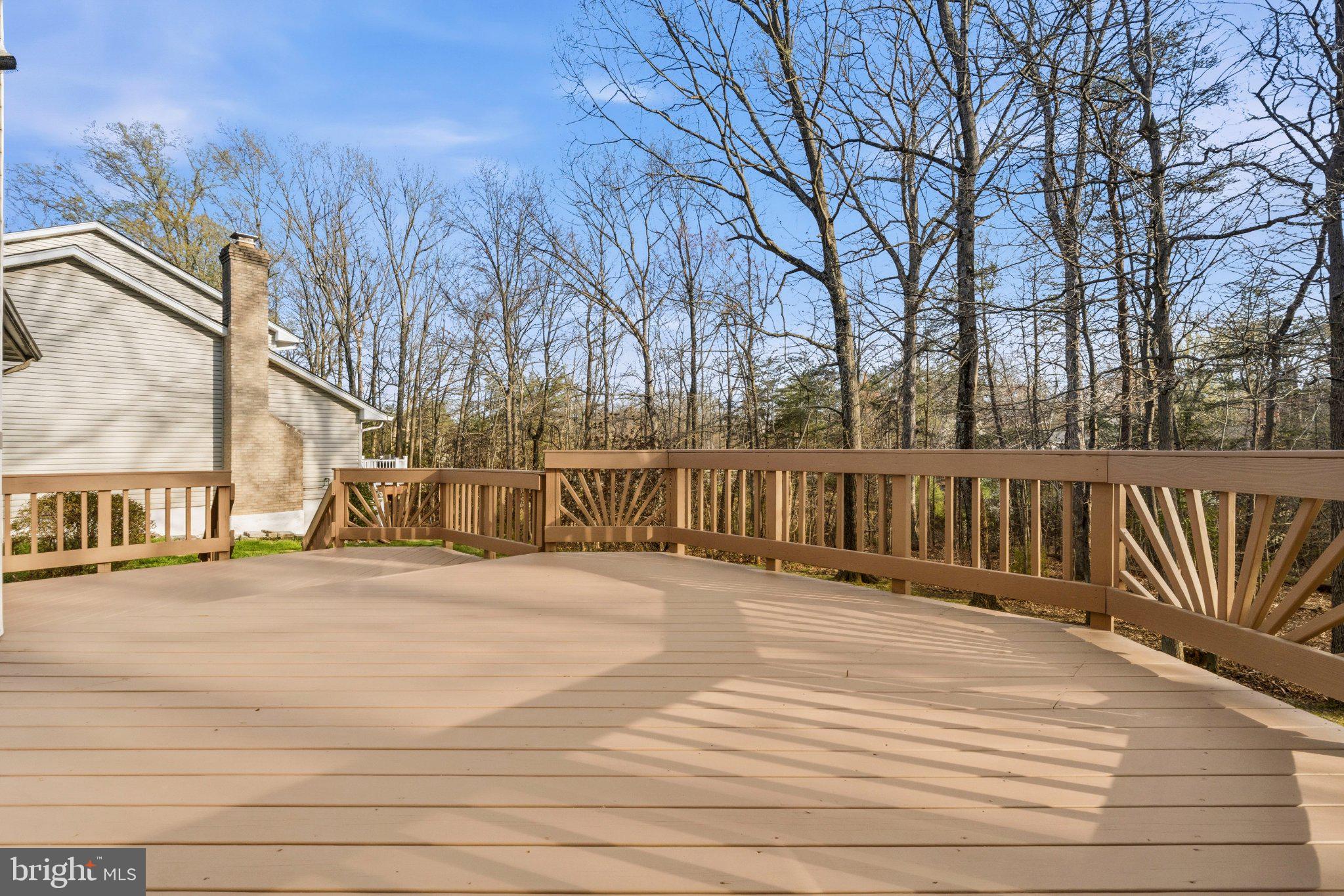 LONGWOOD KNOLLS - Residential