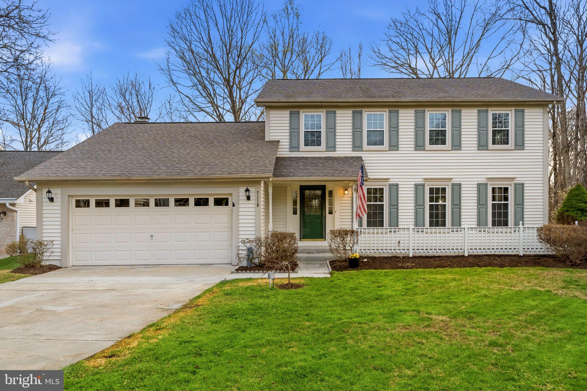 LONGWOOD KNOLLS - Residential