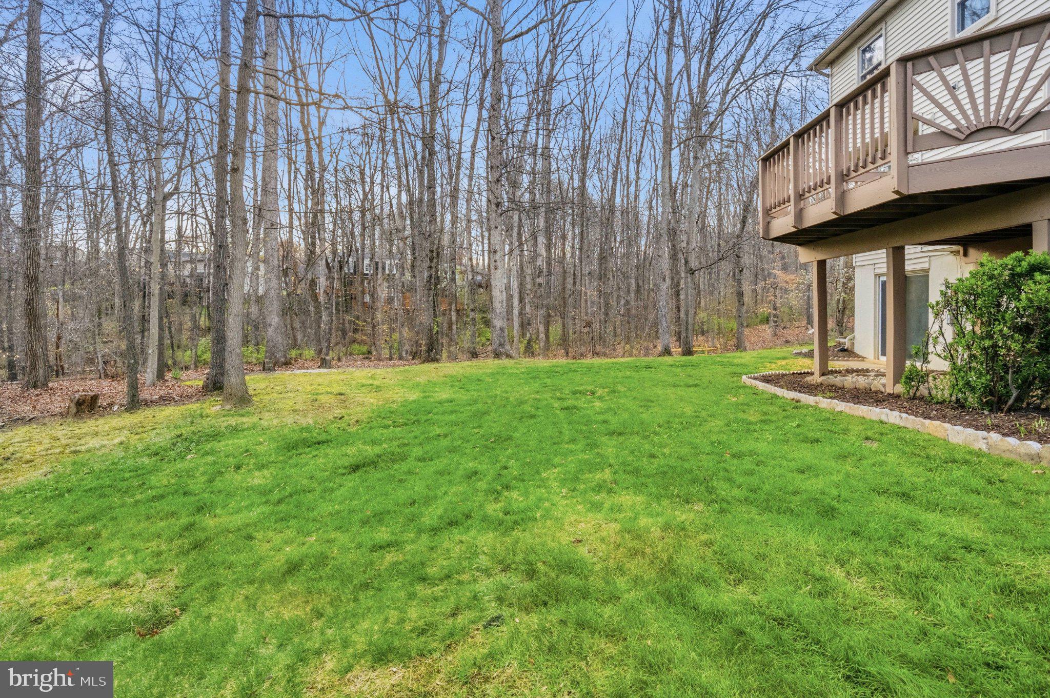 LONGWOOD KNOLLS - Residential