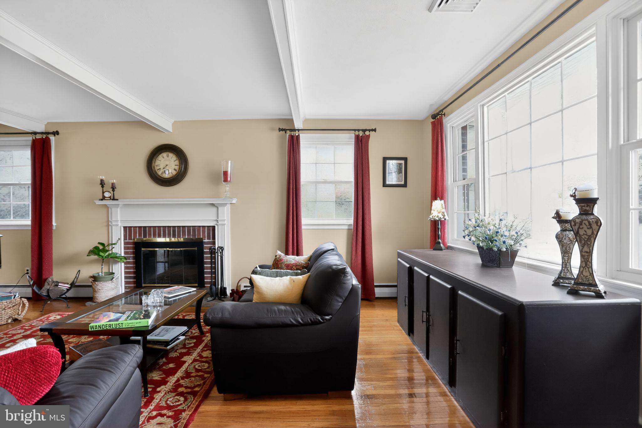 HAMILTON PARK - Residential