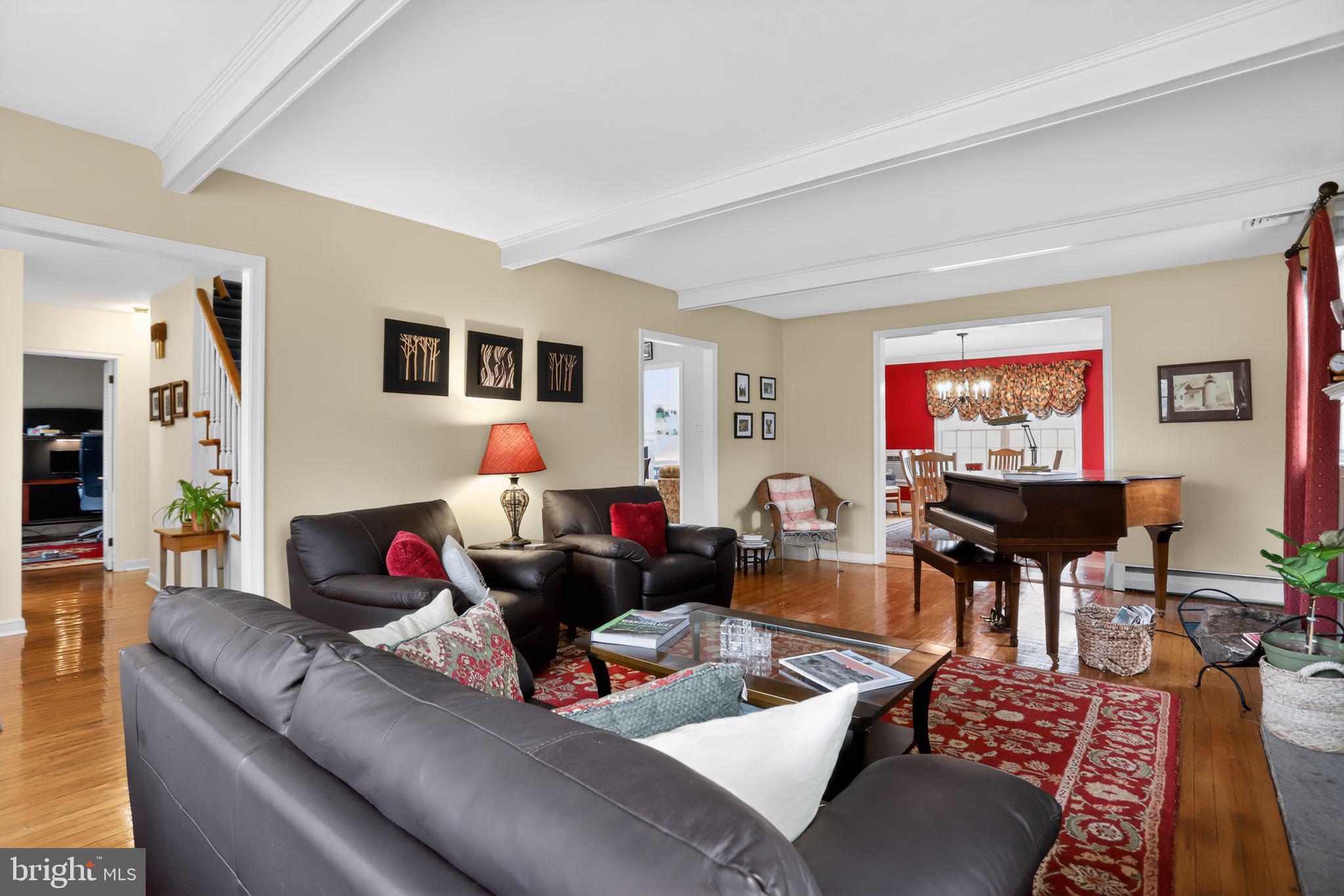 HAMILTON PARK - Residential