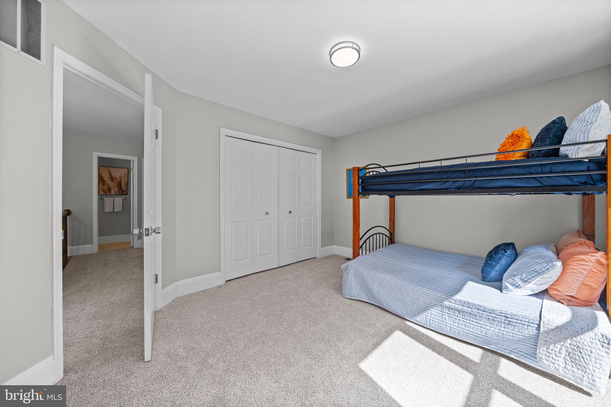 SPRING FIELDS - Residential