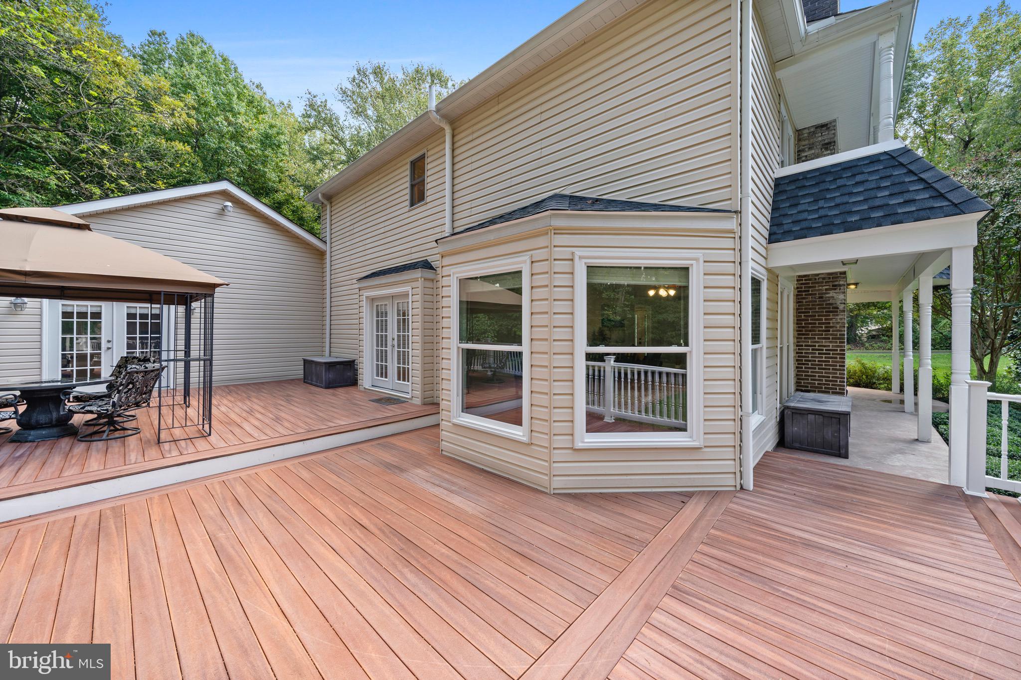 SPRING FIELDS - Residential