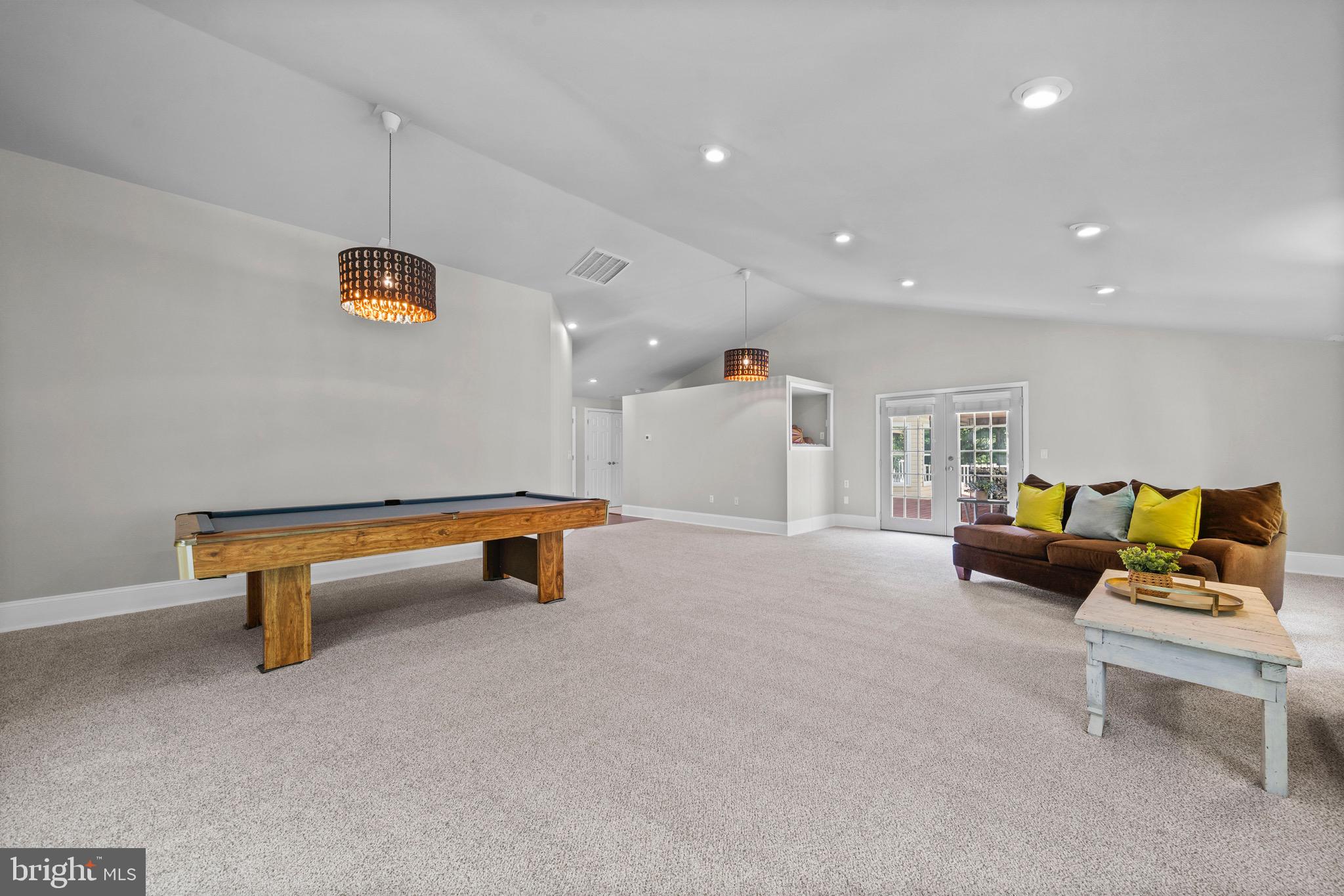 SPRING FIELDS - Residential