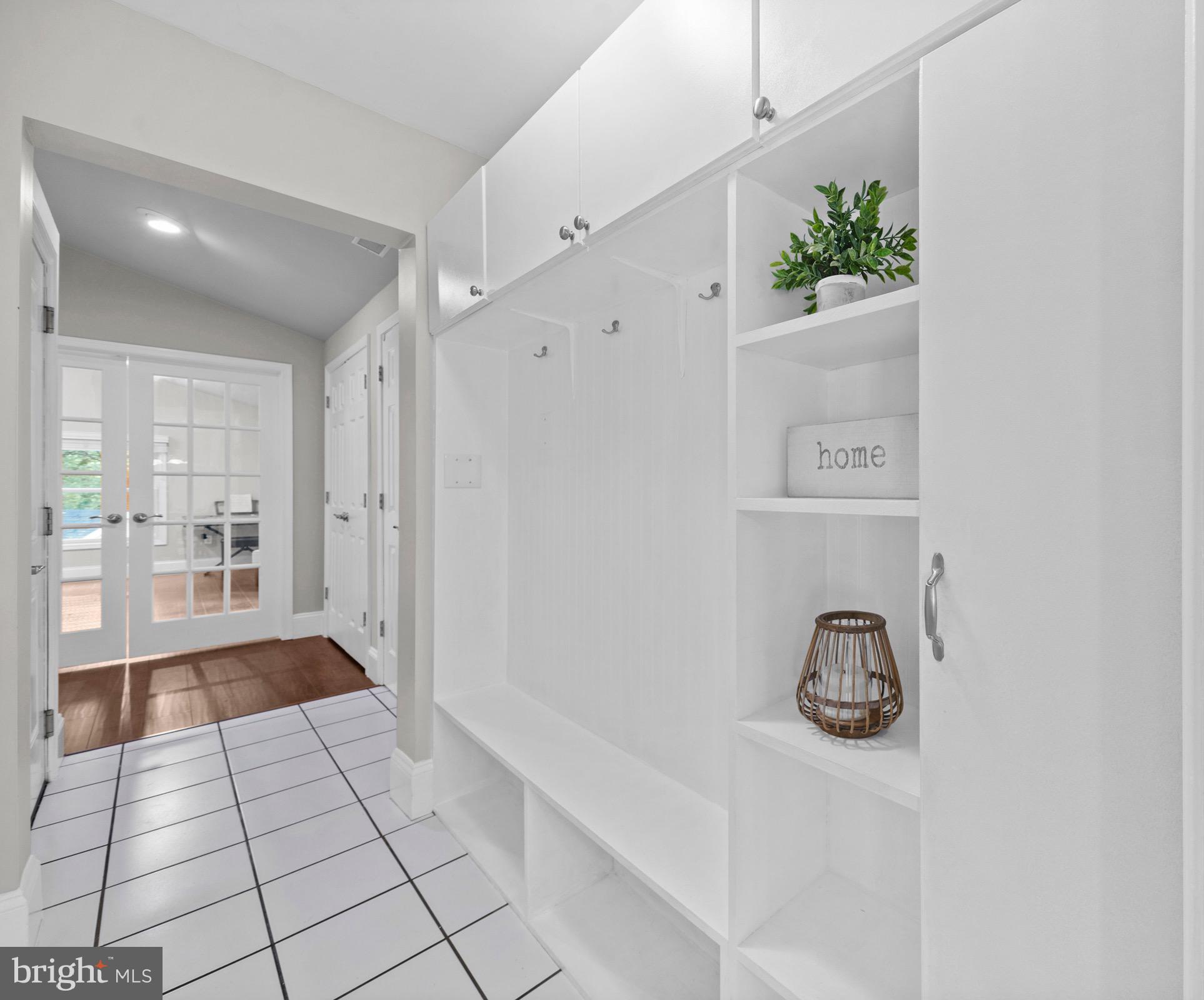 SPRING FIELDS - Residential