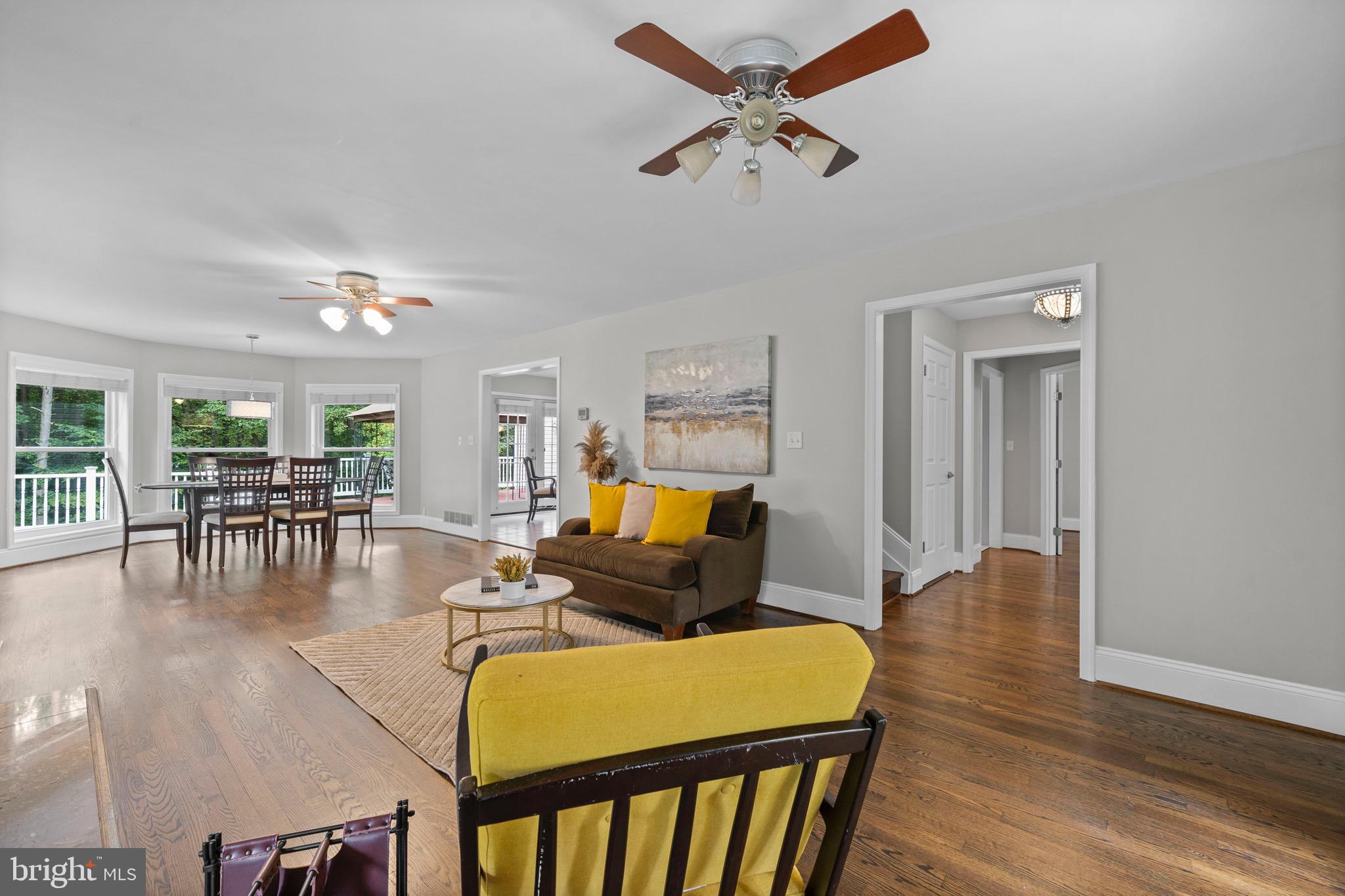 SPRING FIELDS - Residential