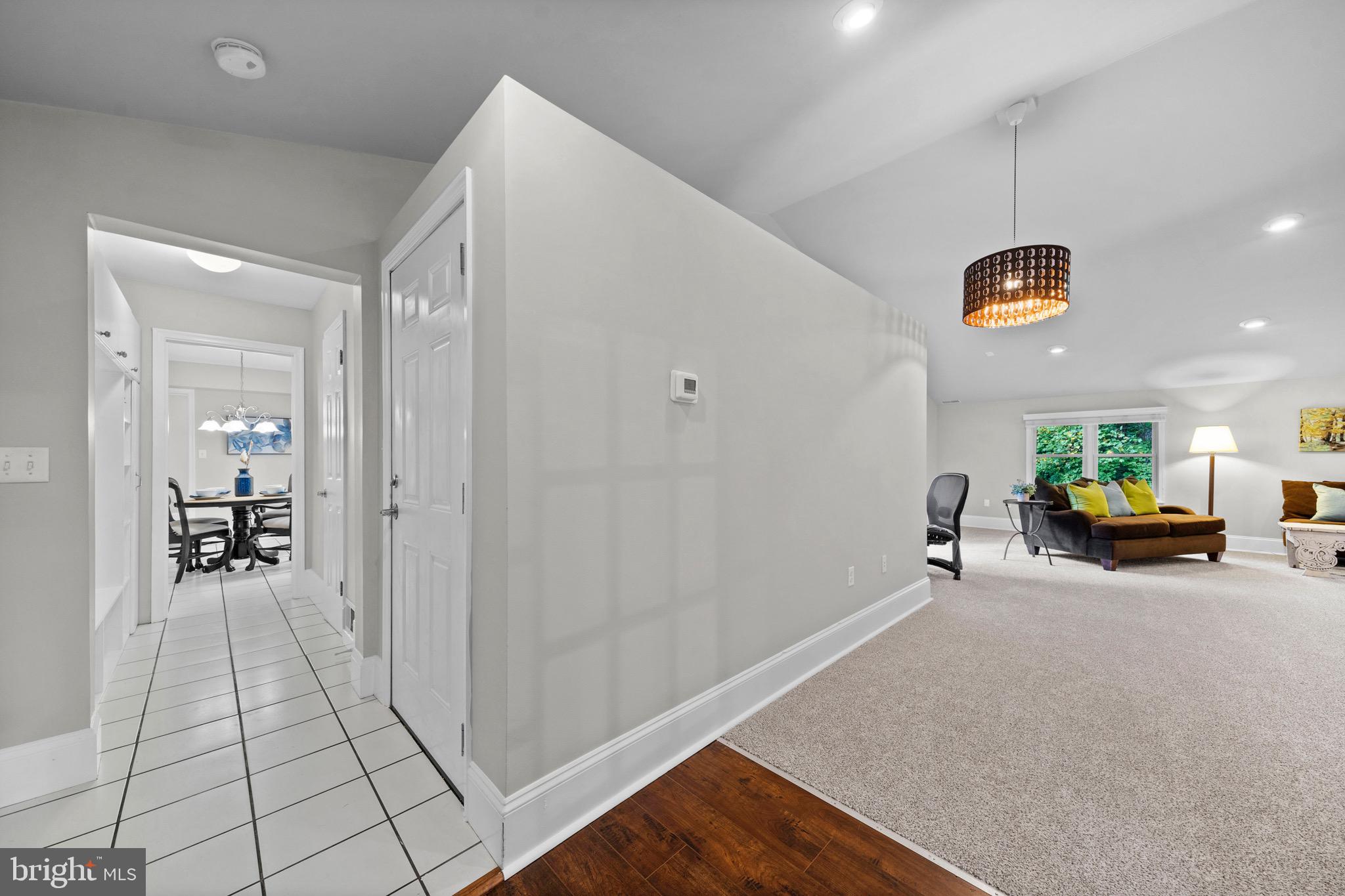 SPRING FIELDS - Residential