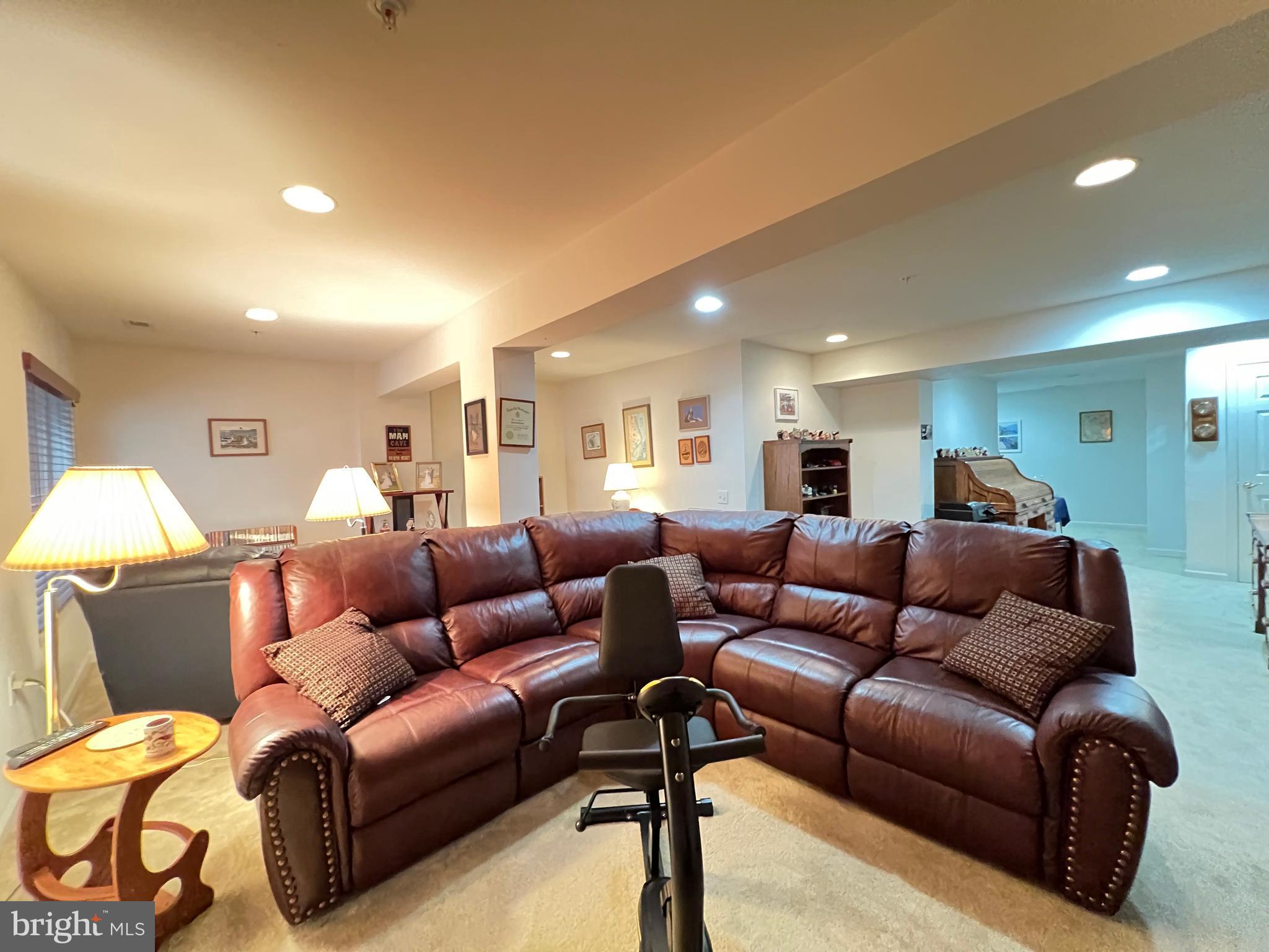 BLUESTONE CREEK - Residential