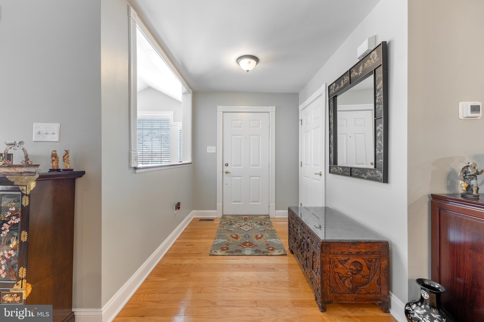 ENGLISH MEADOWS - Residential