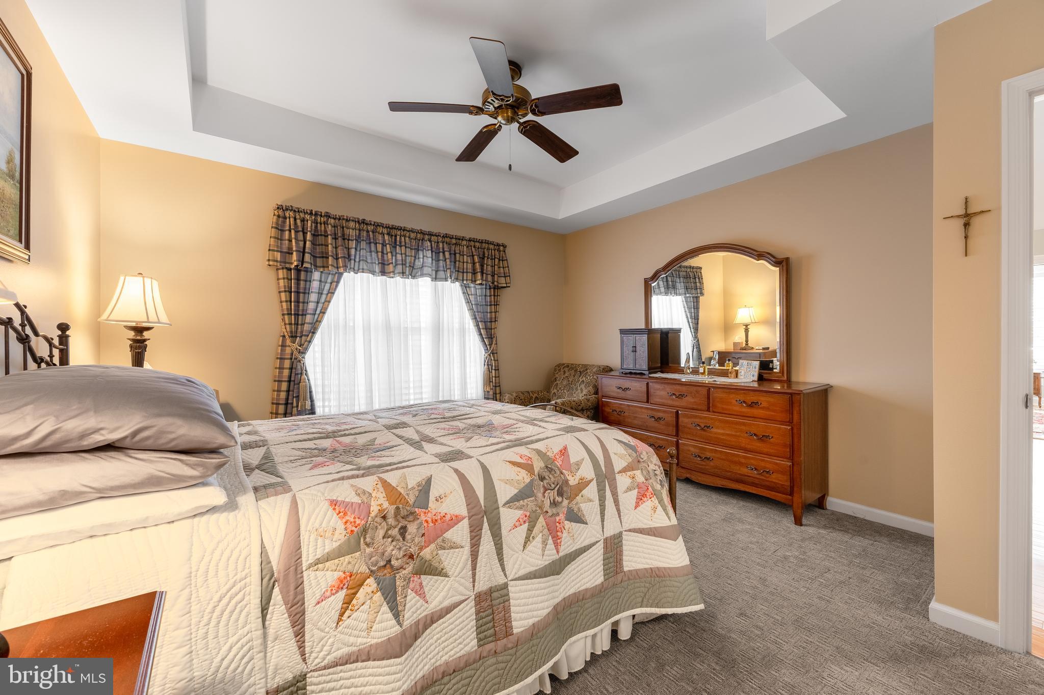 ENGLISH MEADOWS - Residential