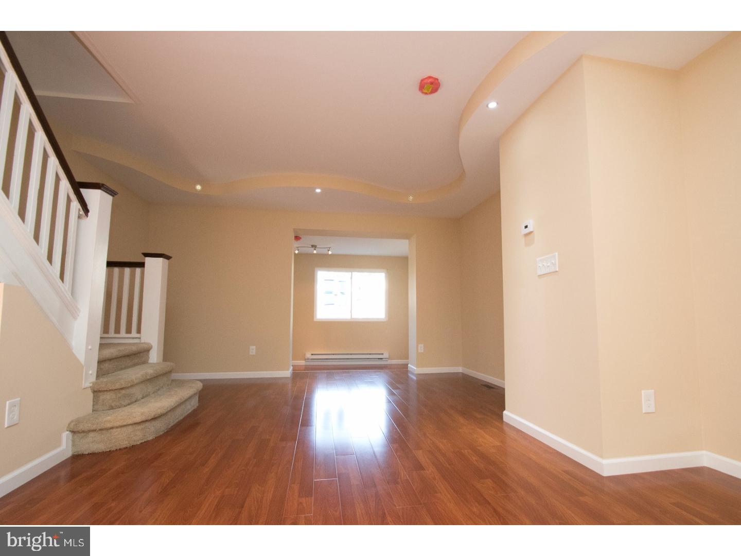 WEST OAK LANE - Residential