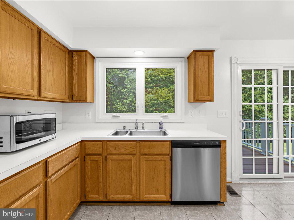 ROLLING RIDGE - Residential