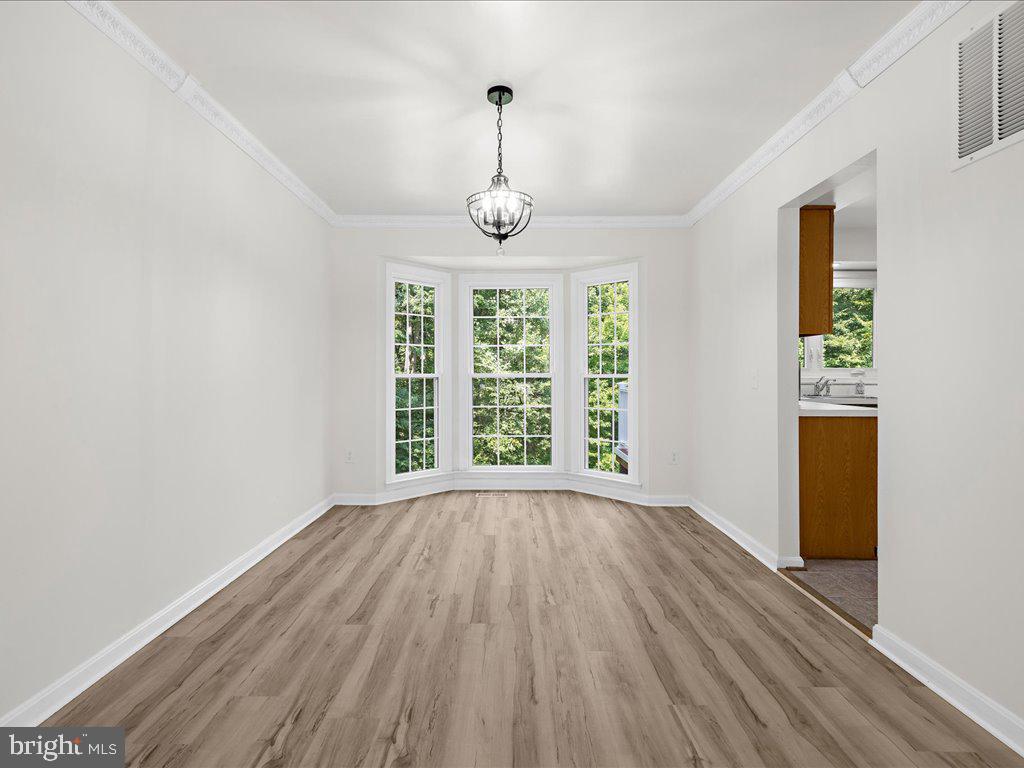 ROLLING RIDGE - Residential