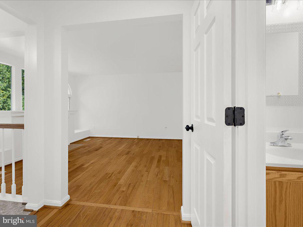 ROLLING RIDGE - Residential