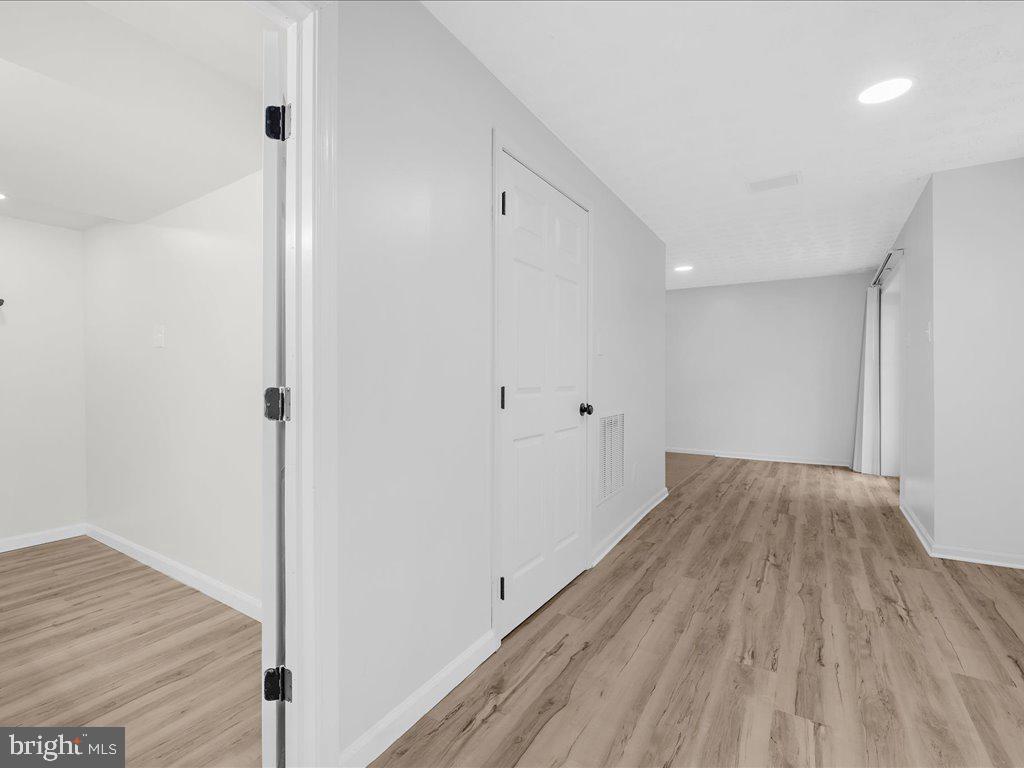 ROLLING RIDGE - Residential