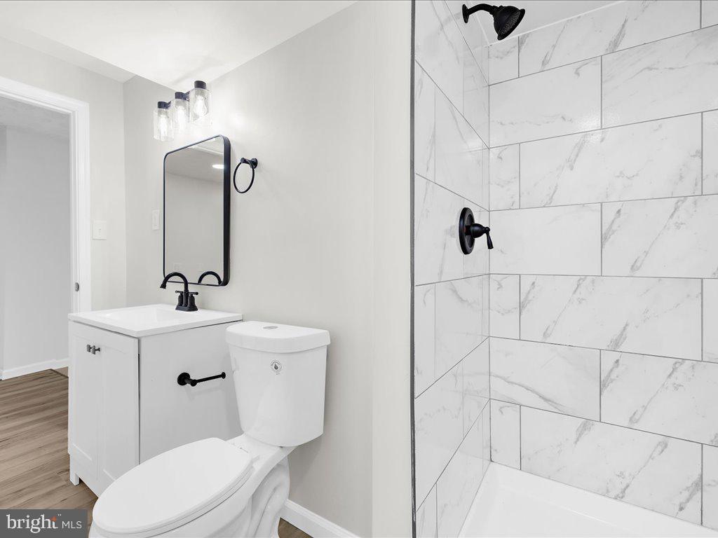 ROLLING RIDGE - Residential