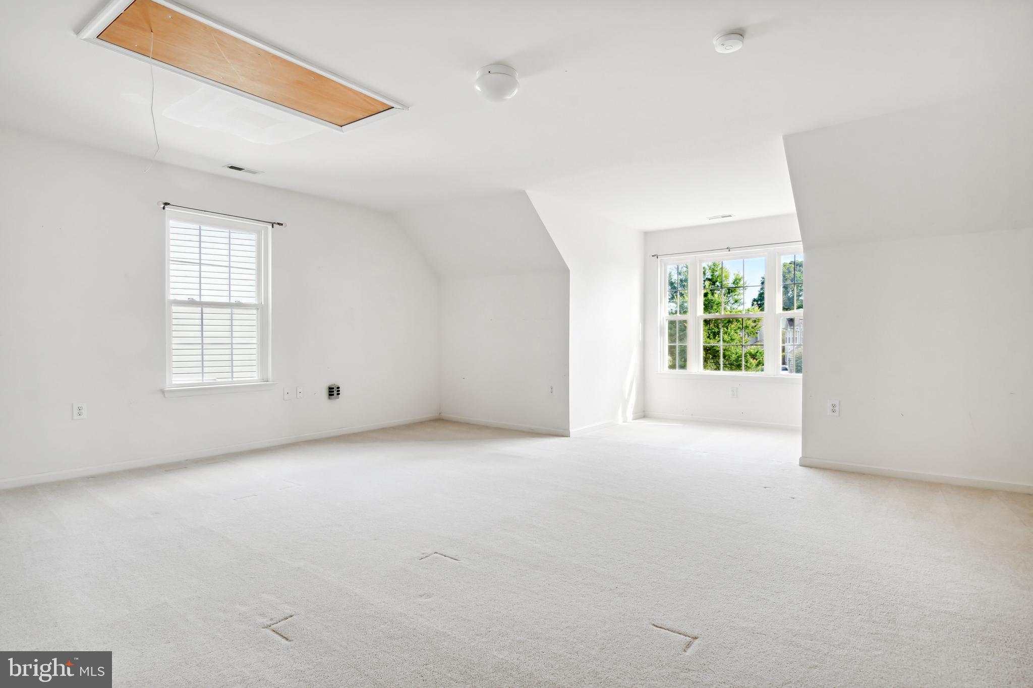 MALLARD RUN - Residential