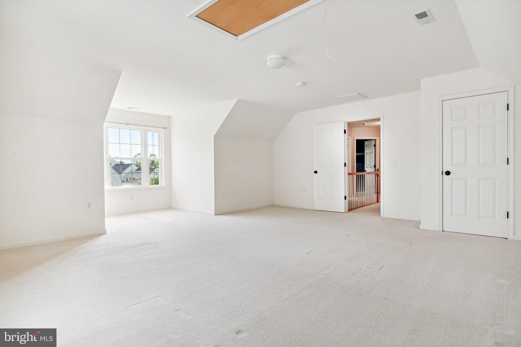 MALLARD RUN - Residential