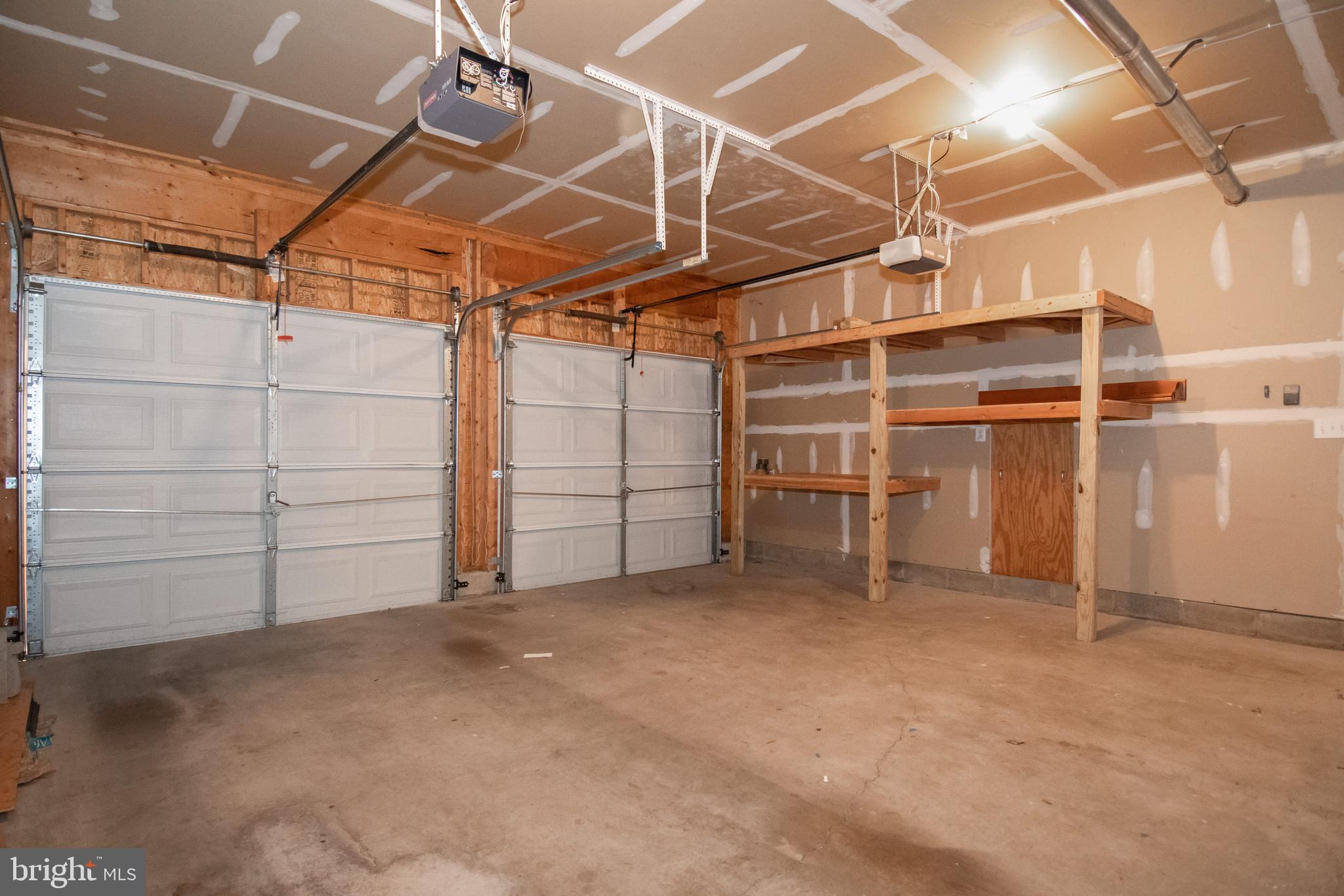 MALLARD RUN - Residential