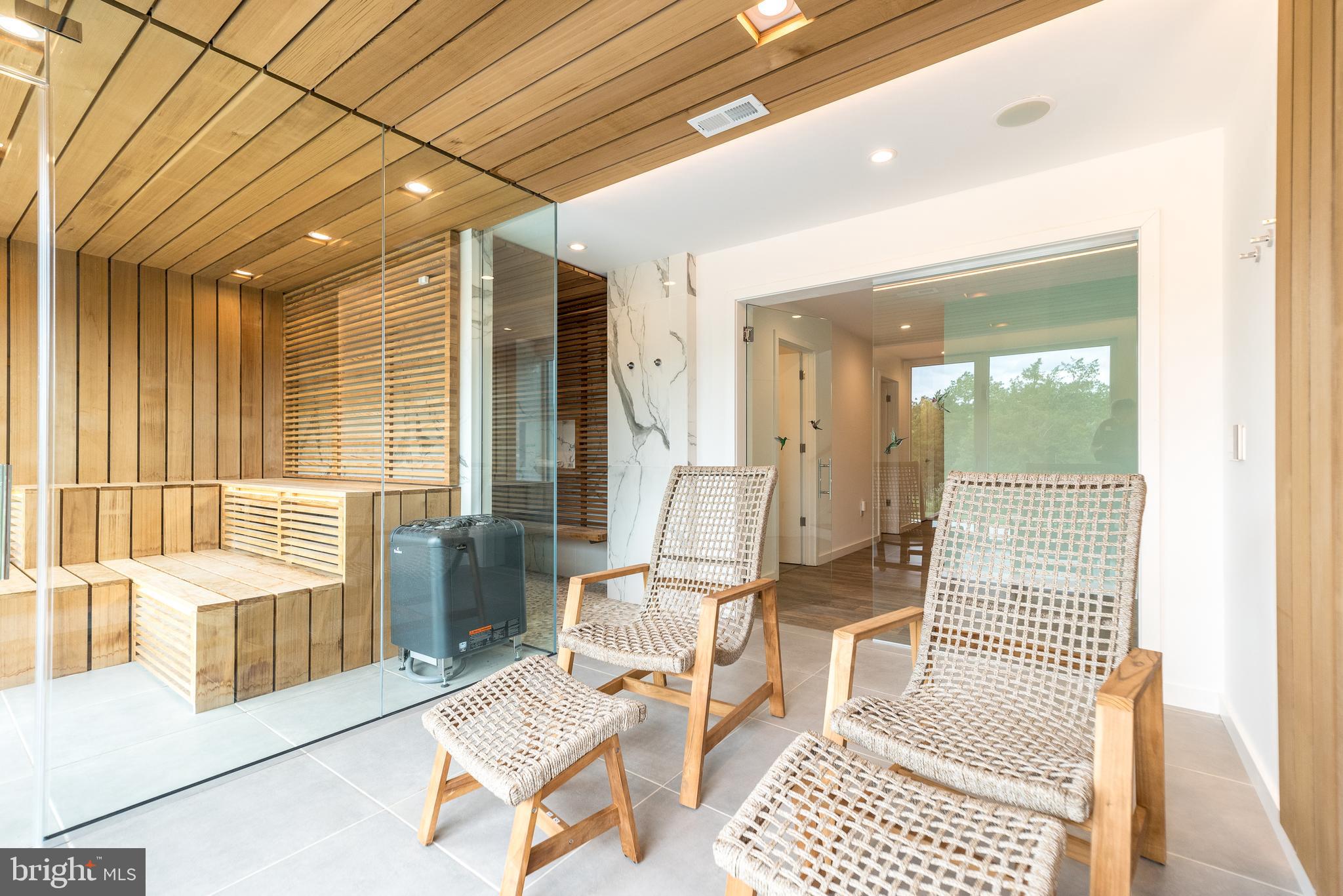 PEBBLE HILL - Residential