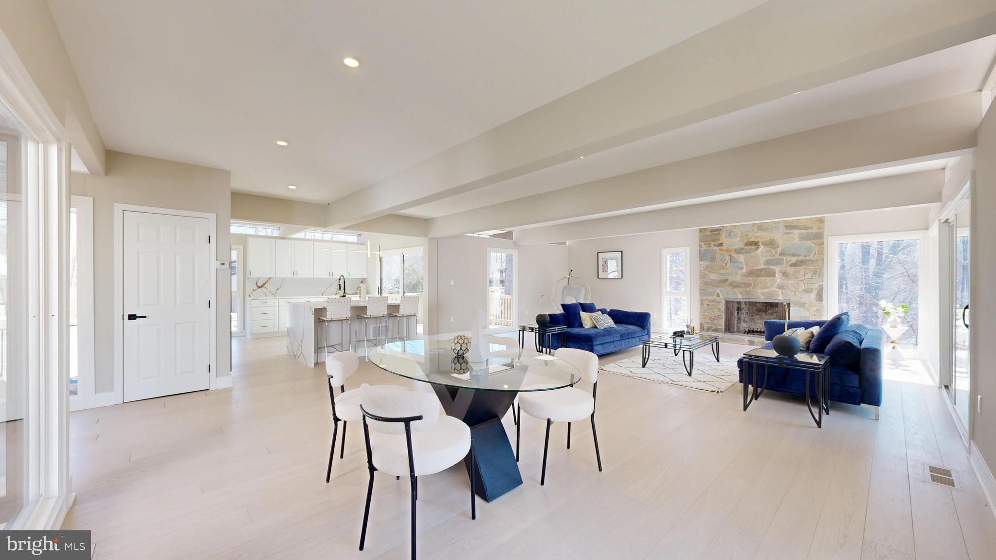 RESTON - Residential