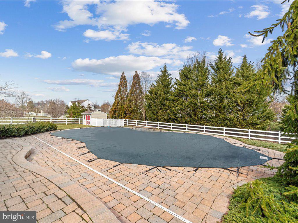 RED CEDAR SOUTH VILLAGE - Residential Lease