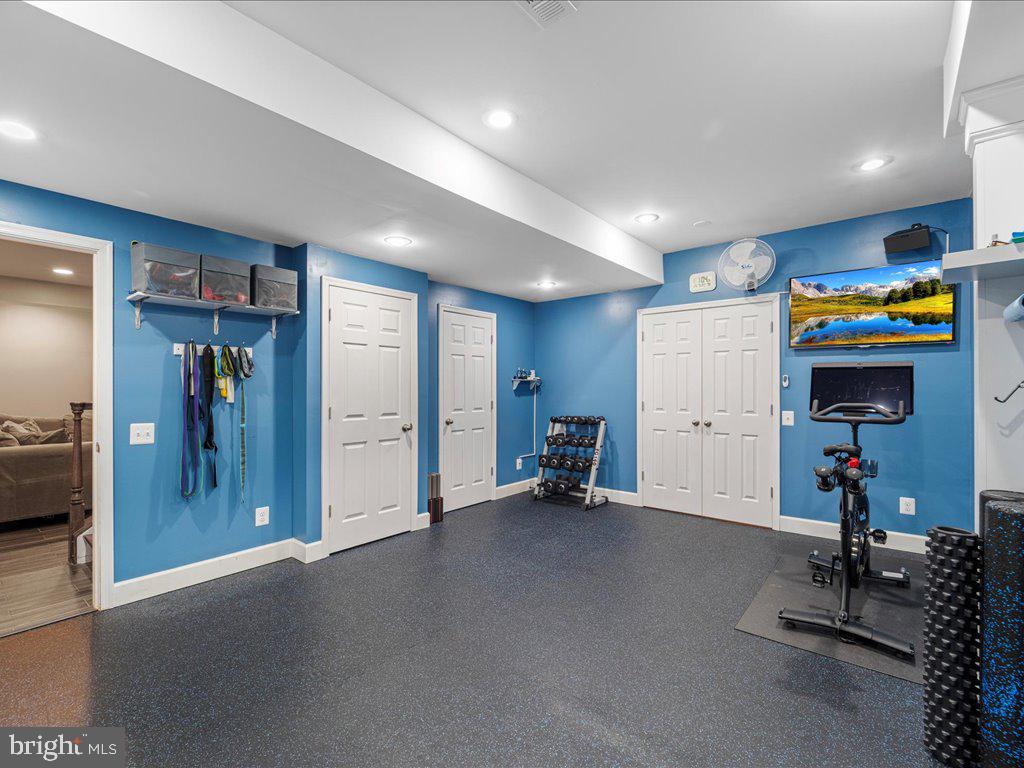 RED CEDAR SOUTH VILLAGE - Residential Lease