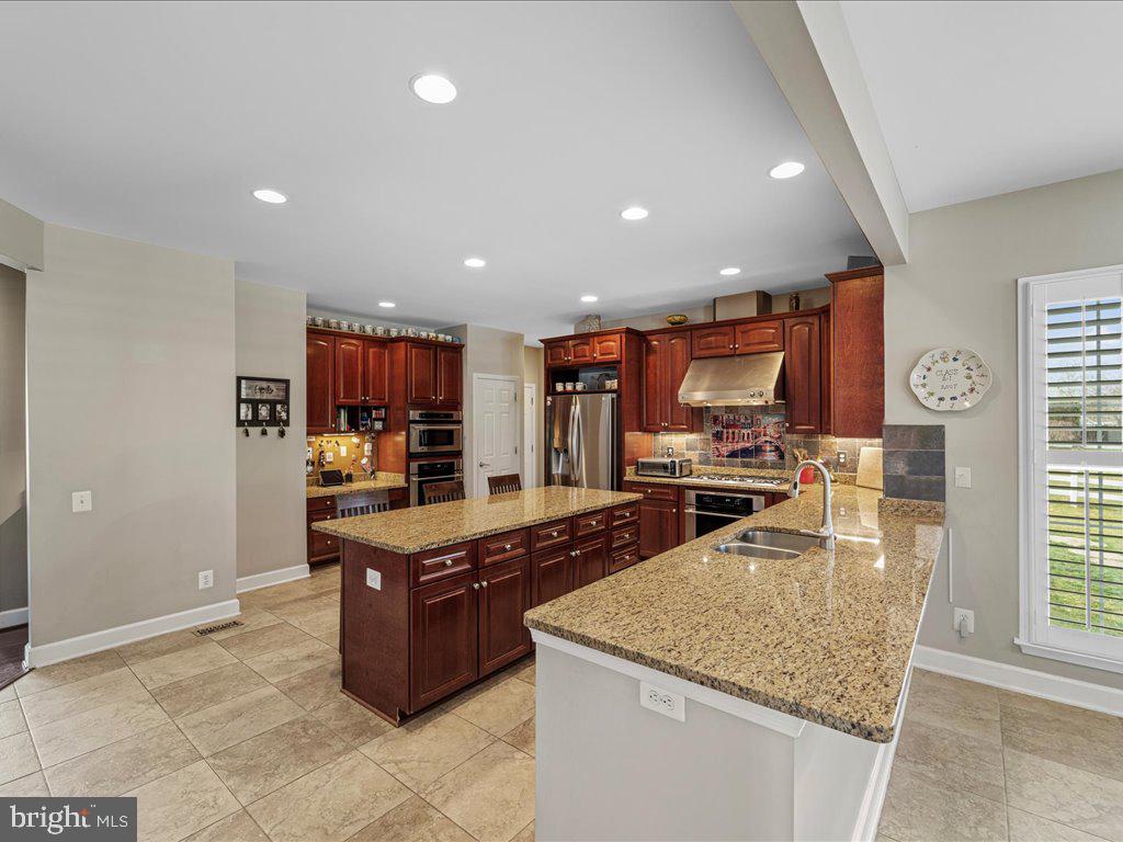 RED CEDAR SOUTH VILLAGE - Residential Lease