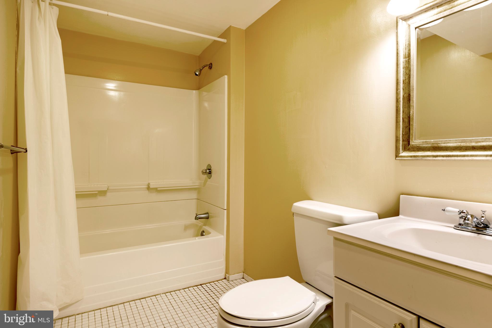 BOLTON HILL HISTORIC DISTRICT - Residential