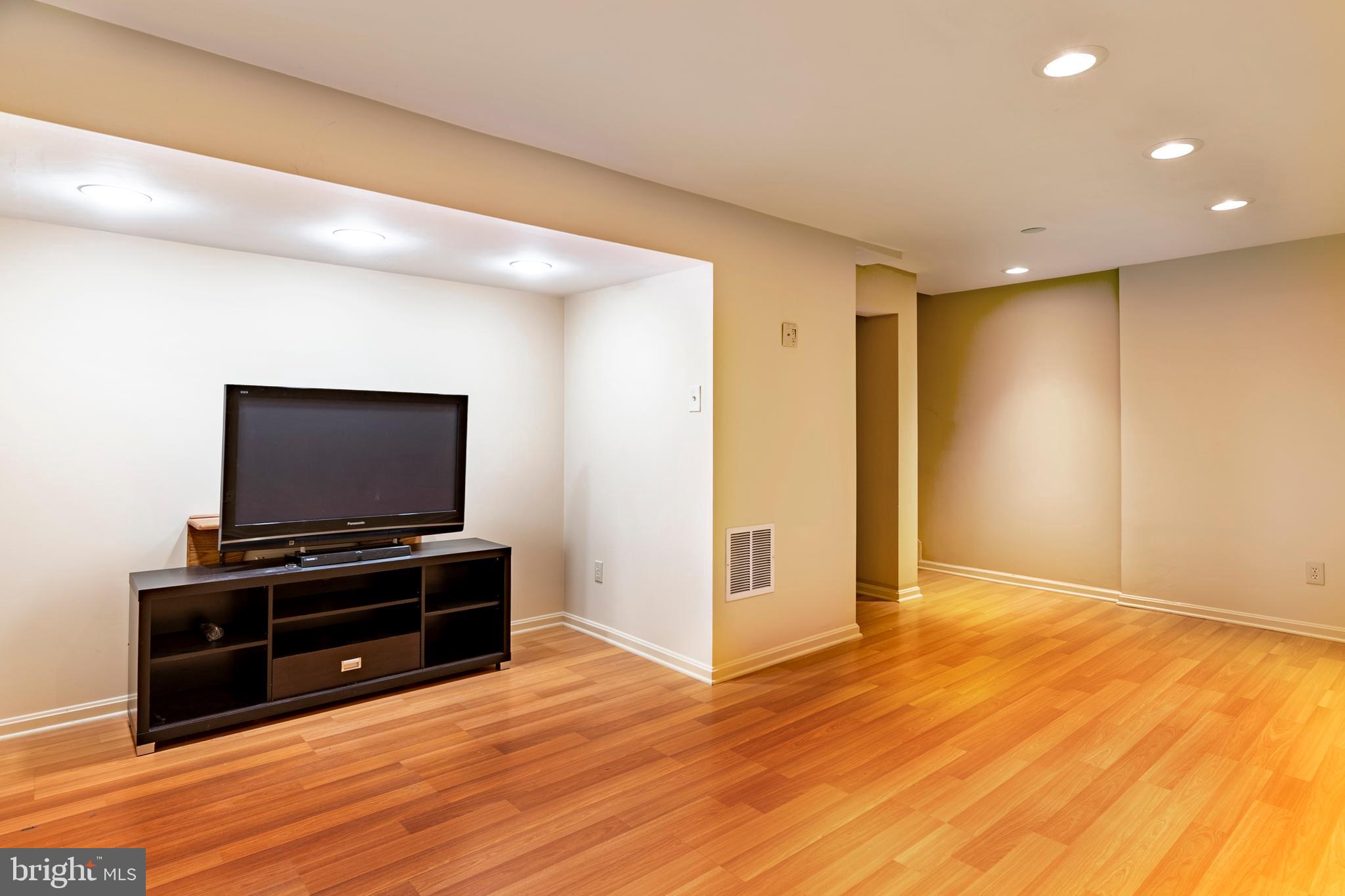 BOLTON HILL HISTORIC DISTRICT - Residential