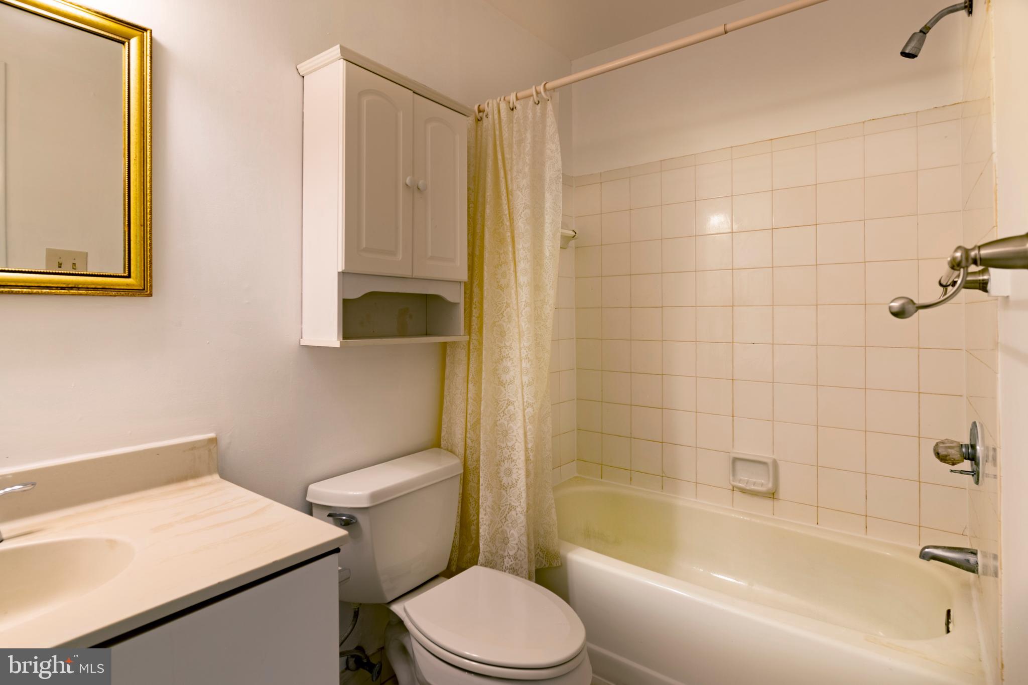 BOLTON HILL HISTORIC DISTRICT - Residential