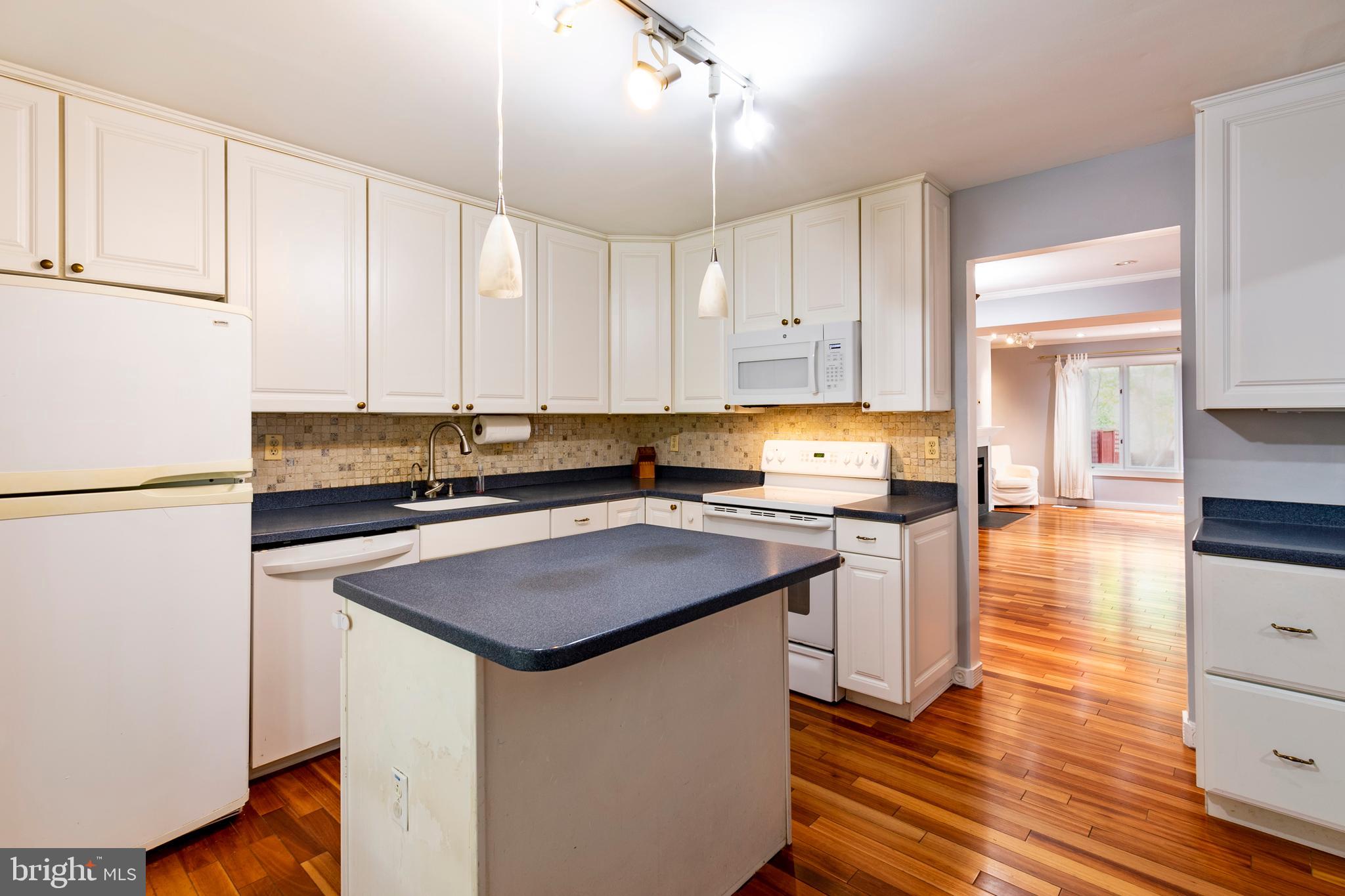 BOLTON HILL HISTORIC DISTRICT - Residential