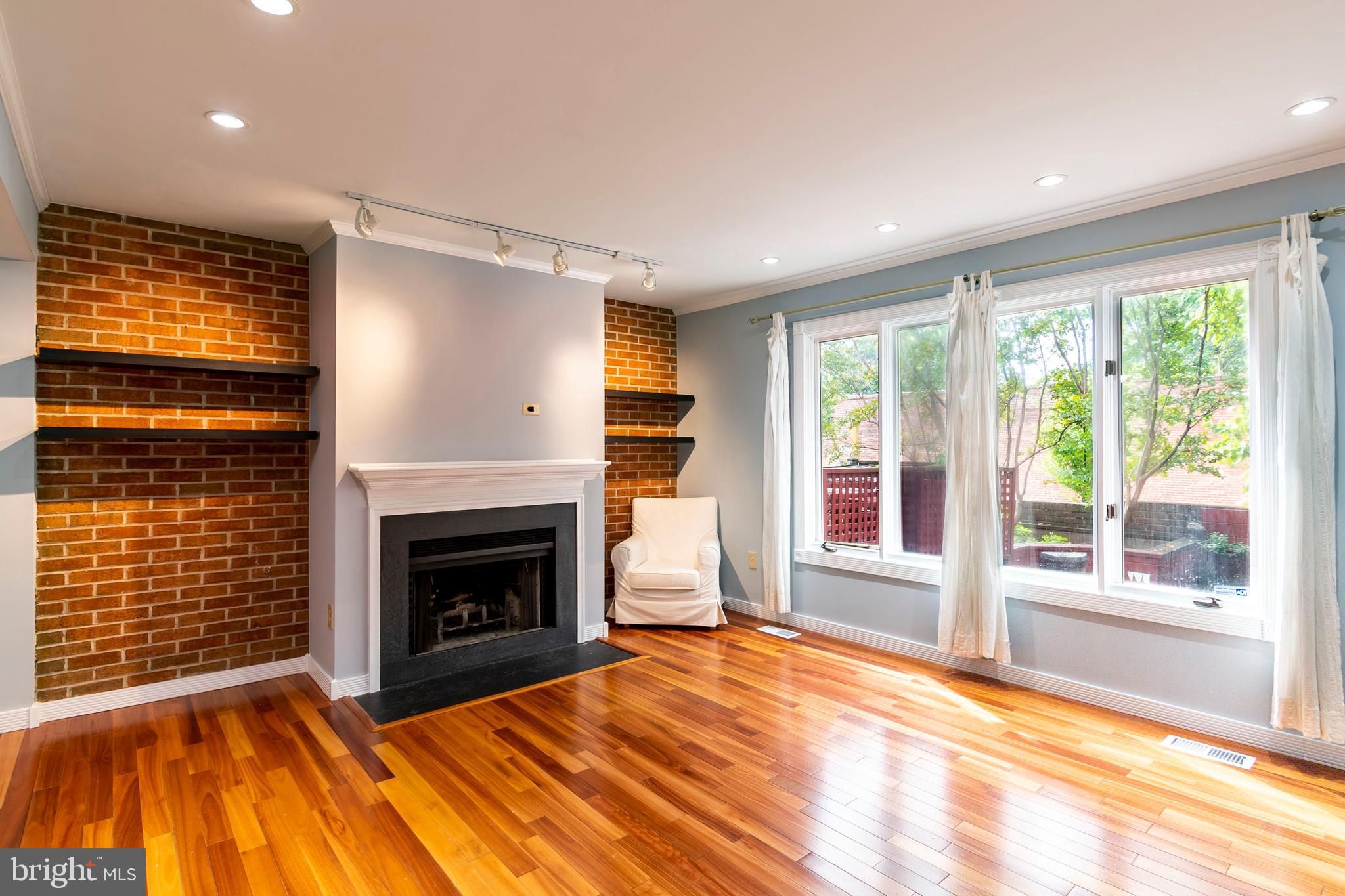 BOLTON HILL HISTORIC DISTRICT - Residential