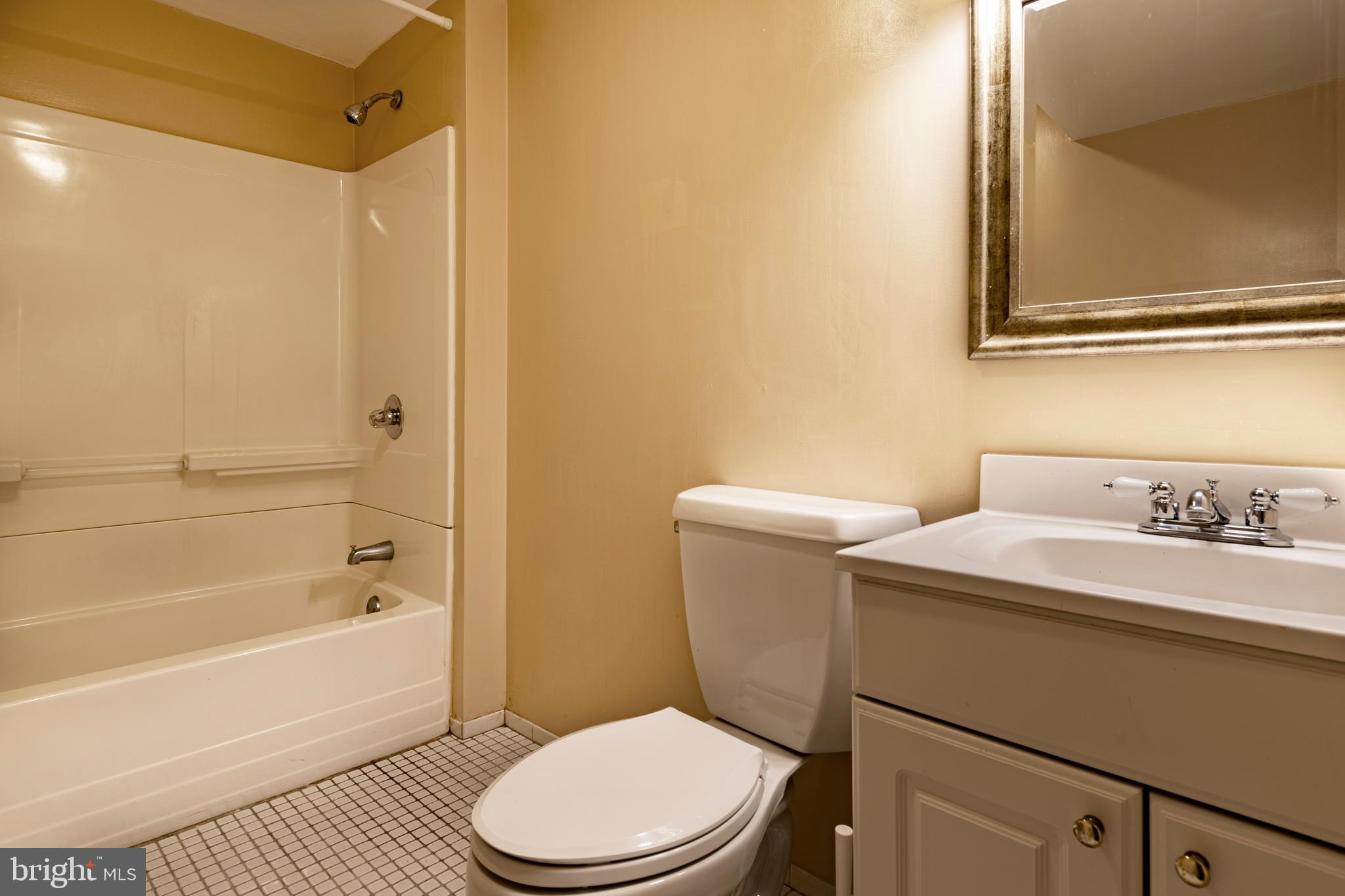 BOLTON HILL HISTORIC DISTRICT - Residential