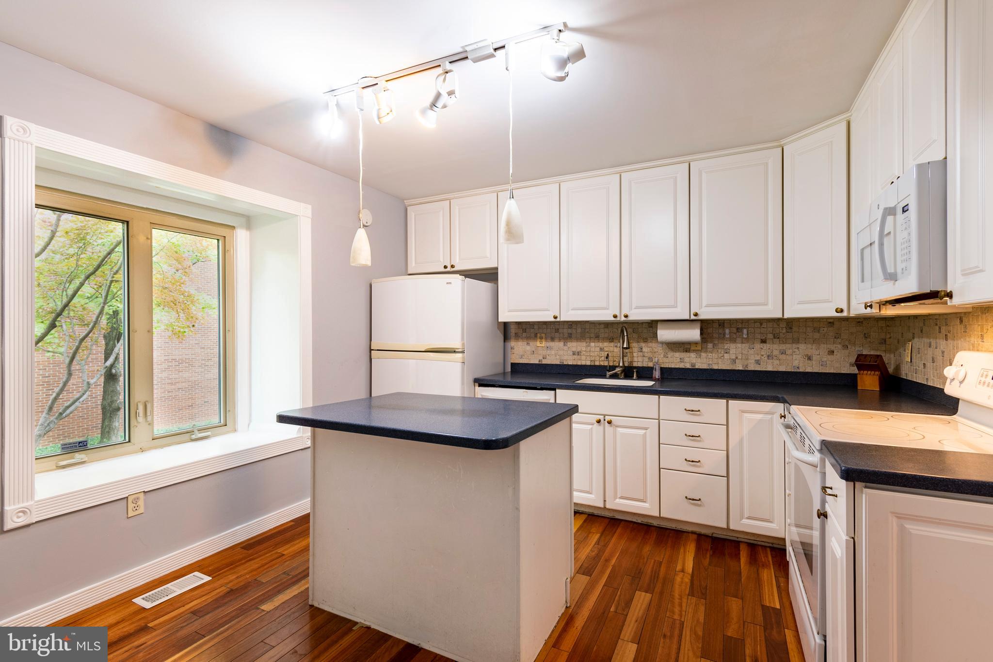 BOLTON HILL HISTORIC DISTRICT - Residential