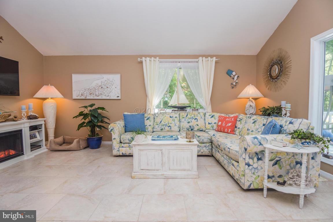 OCEAN PINES - SHERWOOD FOREST - Residential