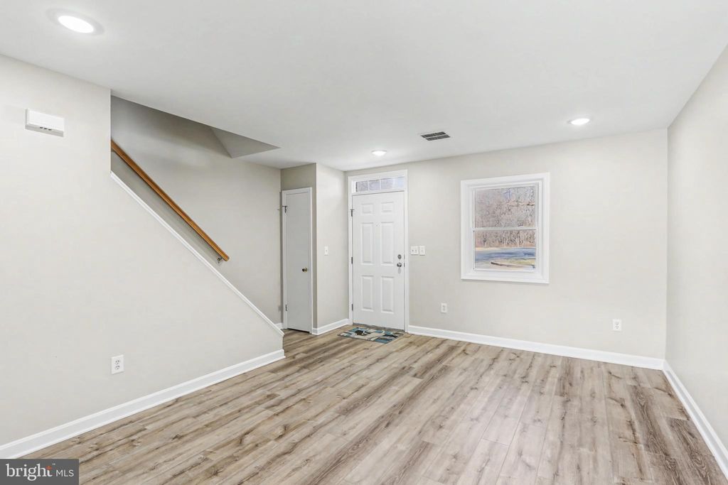 Photo of 1115 Nanroc Dr, MECHANICSBURG, PA 17055 (MLS # PACB2051466)