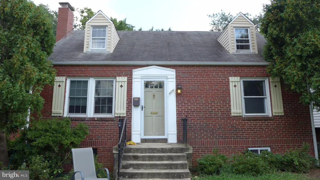 4724 7th Road N, Arlington, VA 22203