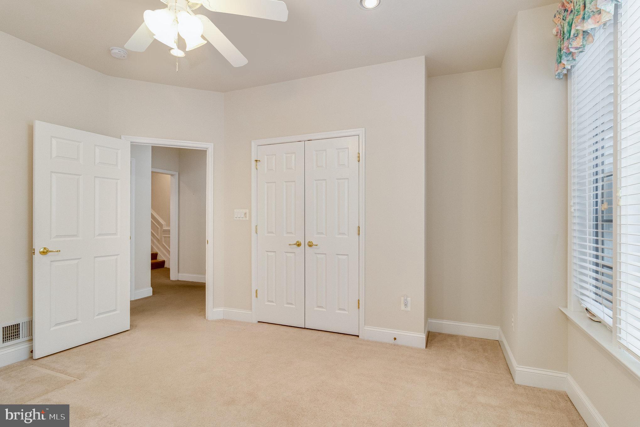 VIRGINIA HERITAGE AT LEE'S PARK - Residential