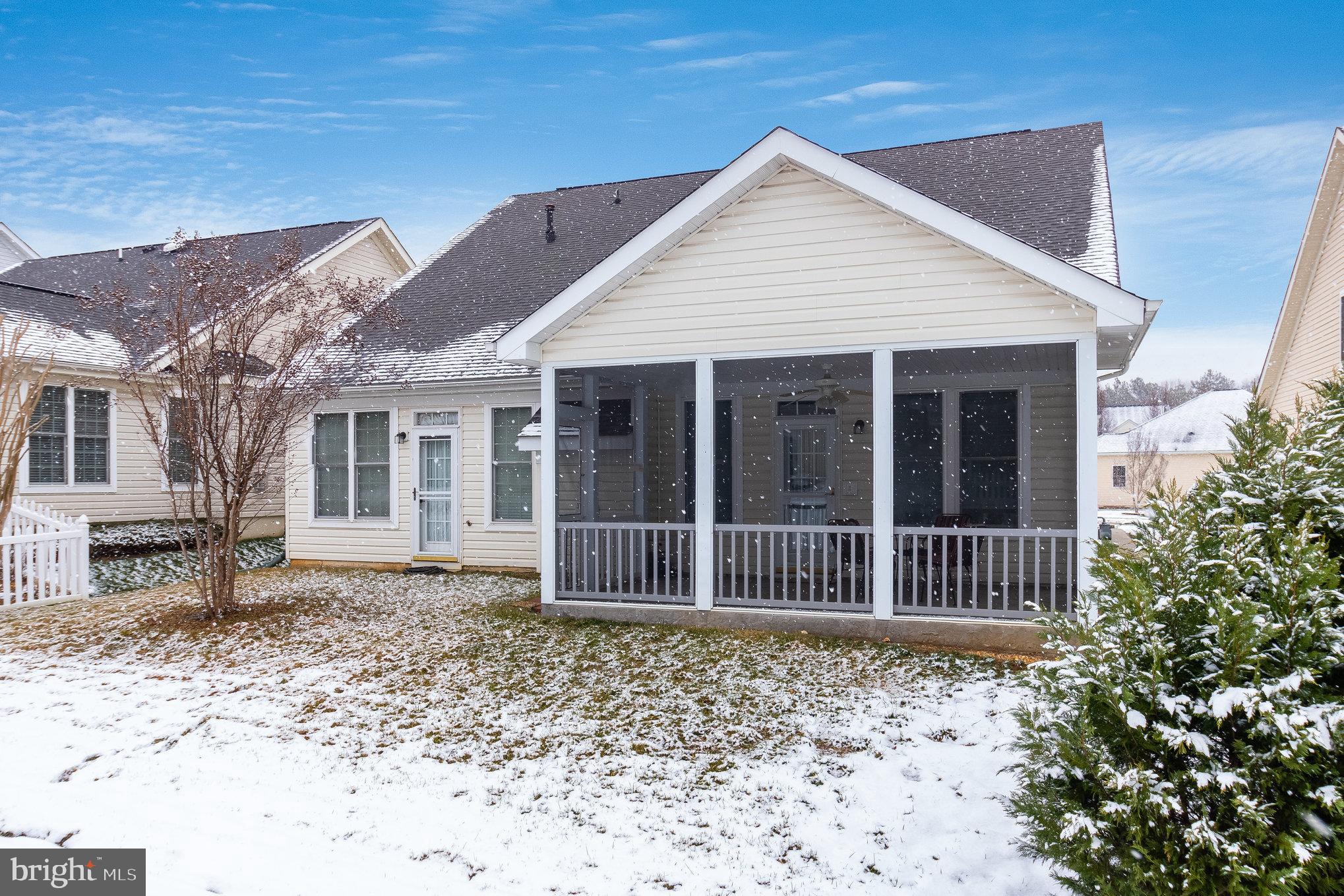 VIRGINIA HERITAGE AT LEE'S PARK - Residential