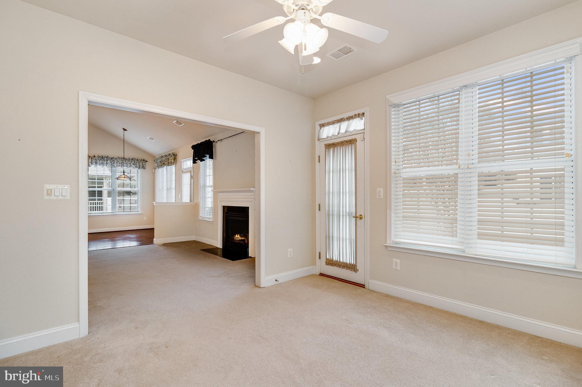 VIRGINIA HERITAGE AT LEE'S PARK - Residential