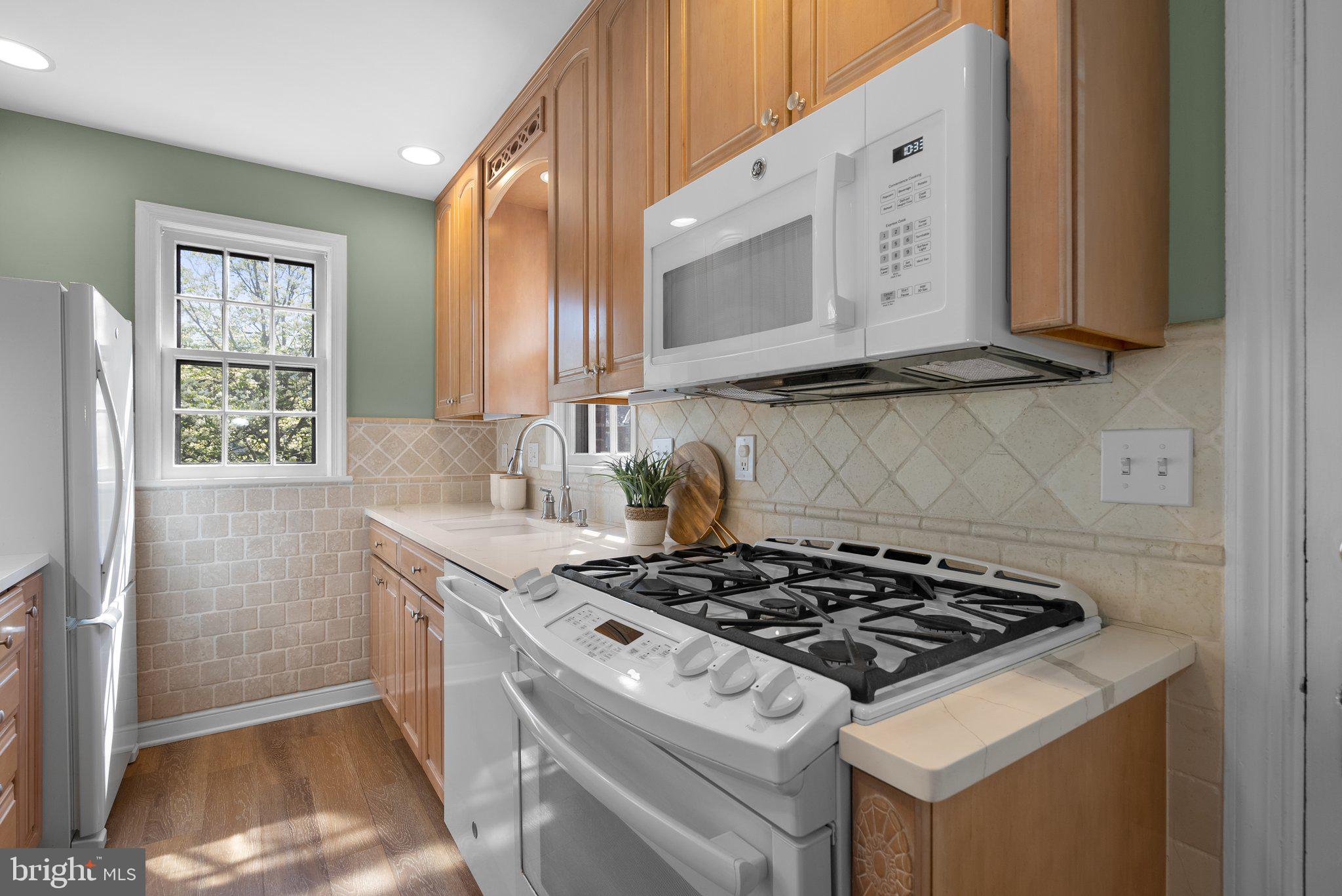 WOODMOOR - Residential