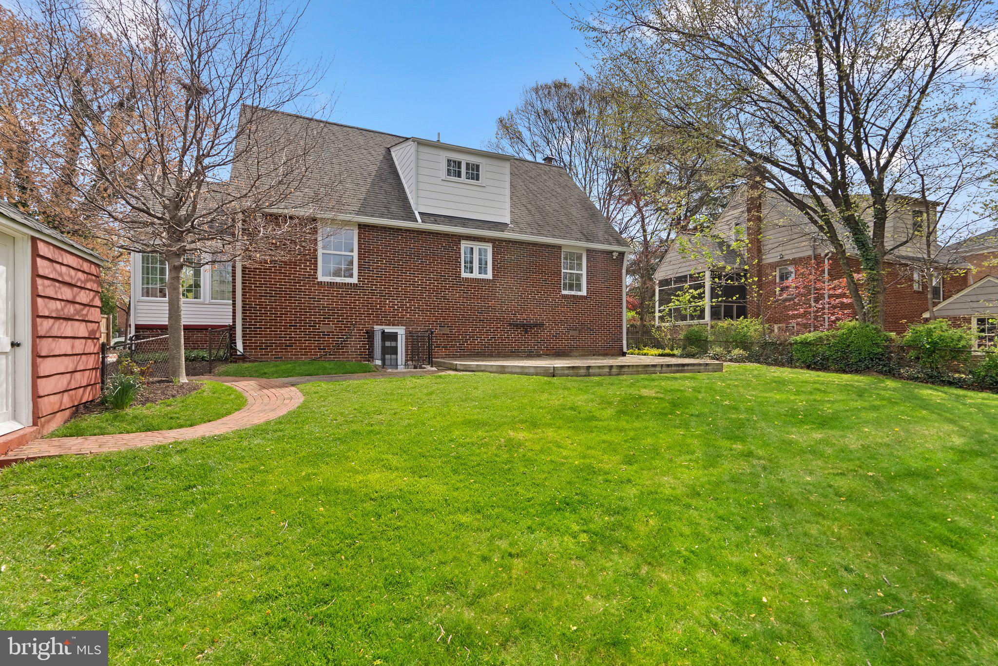 WOODMOOR - Residential