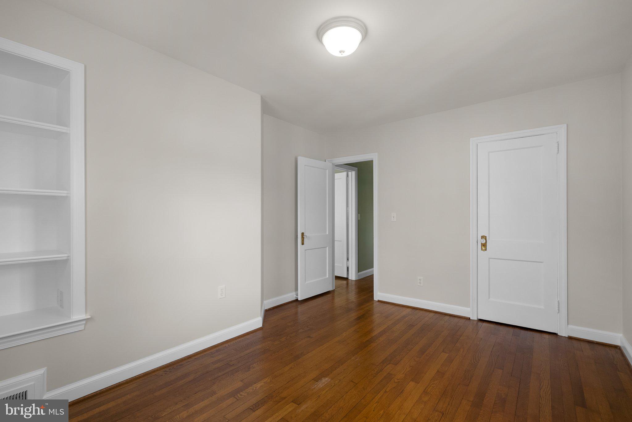 WOODMOOR - Residential