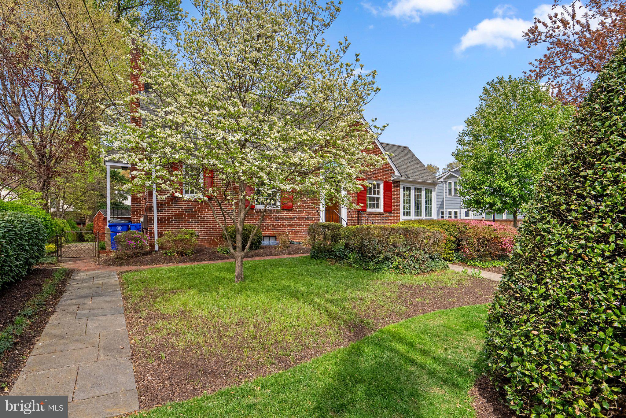 WOODMOOR - Residential