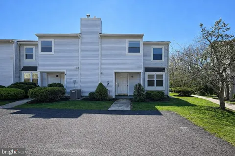 MLS: NJBL2109822