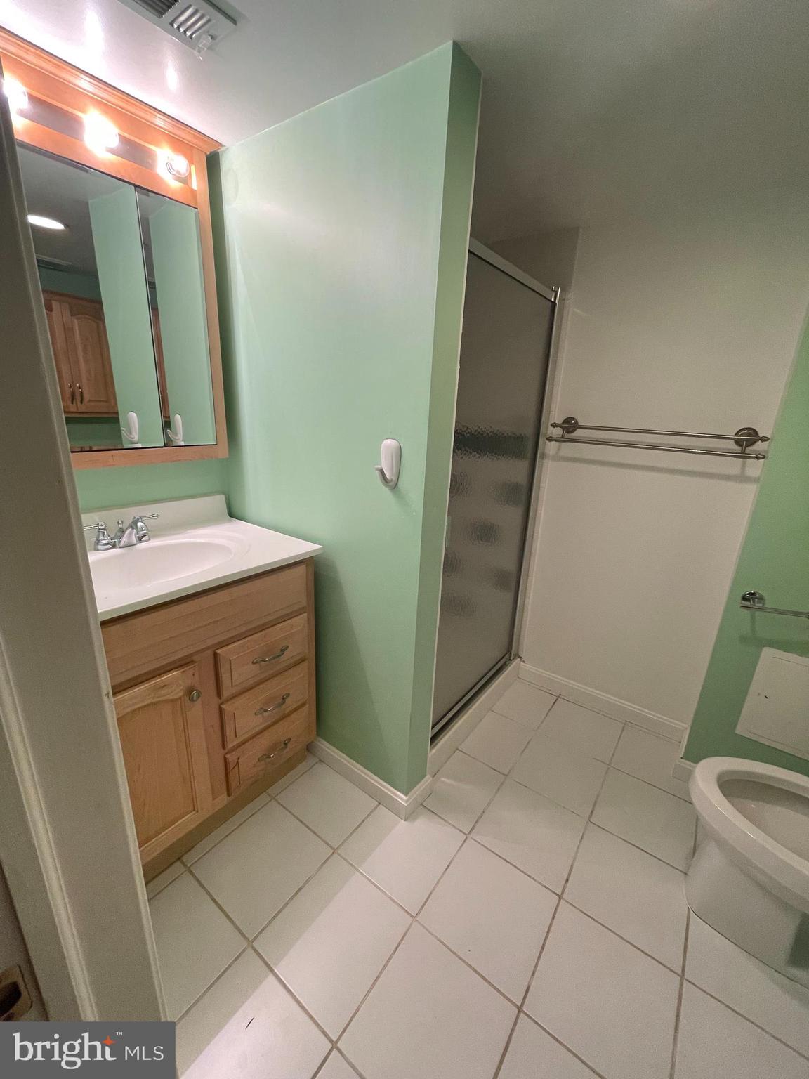 VIRGINIA HILLS - Residential Lease