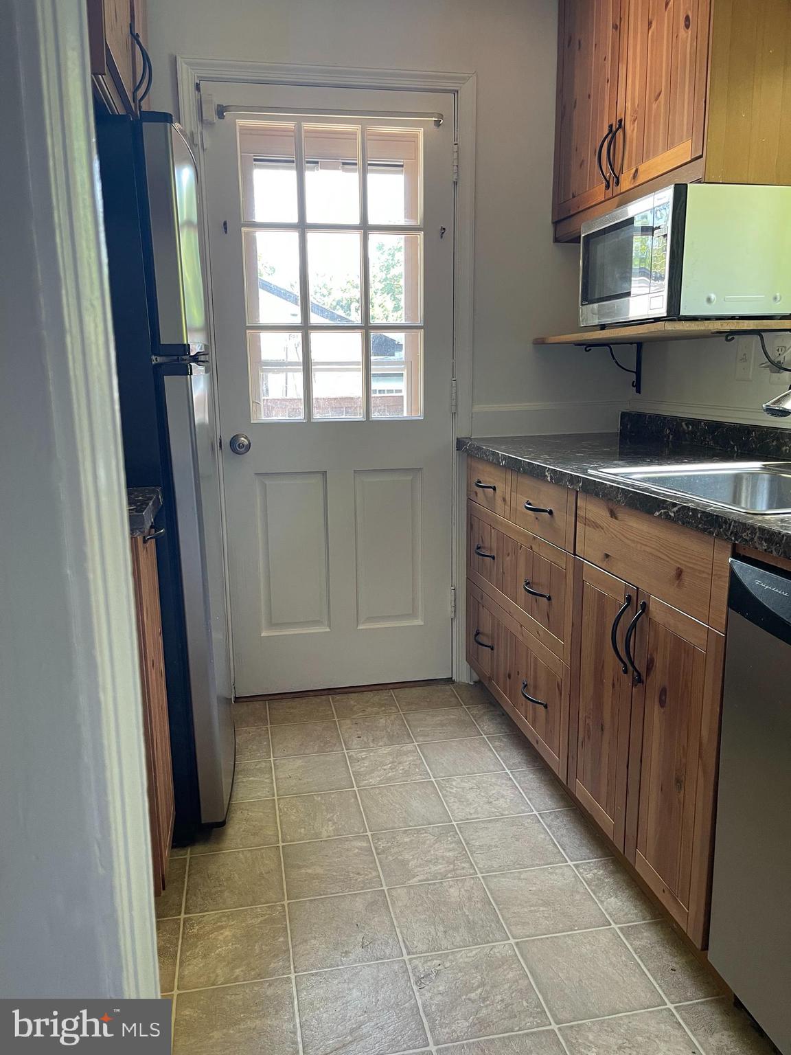 VIRGINIA HILLS - Residential Lease