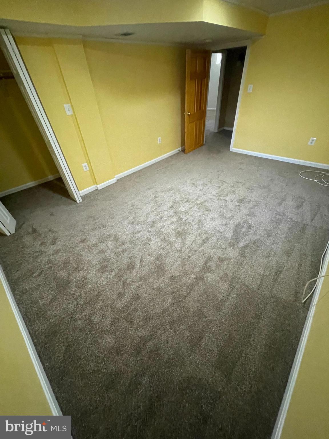 VIRGINIA HILLS - Residential Lease